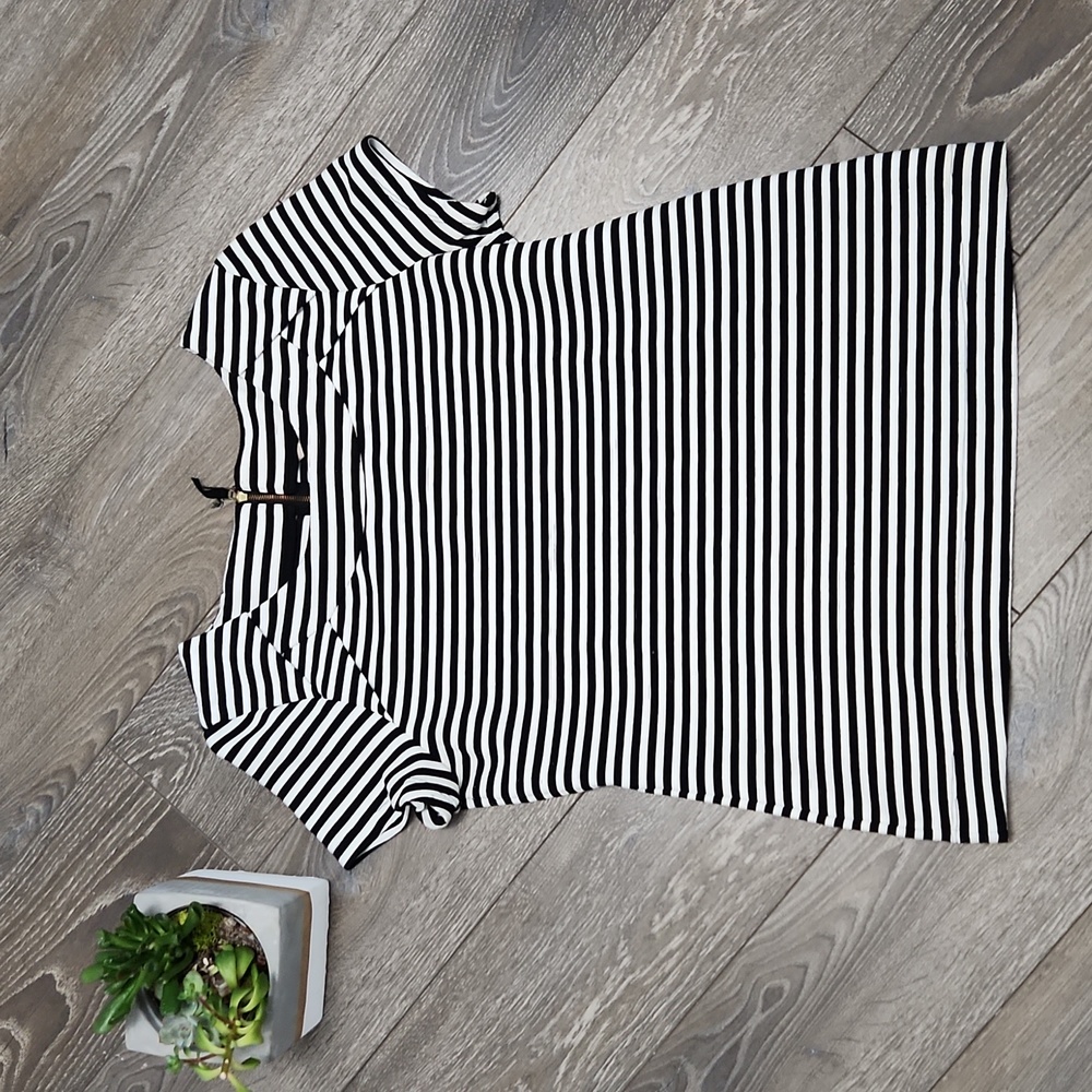Striped Shirt Size M